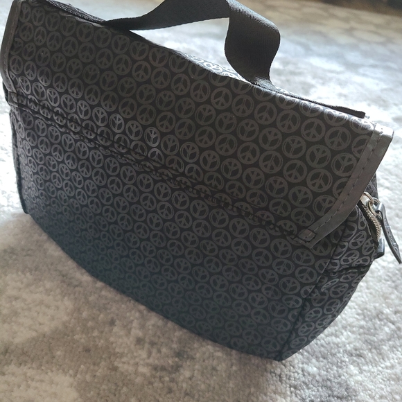 New MOSCHINO TRAVEL ZIPPER POUCH ORGANIZER BAG - Picture 3 of 7